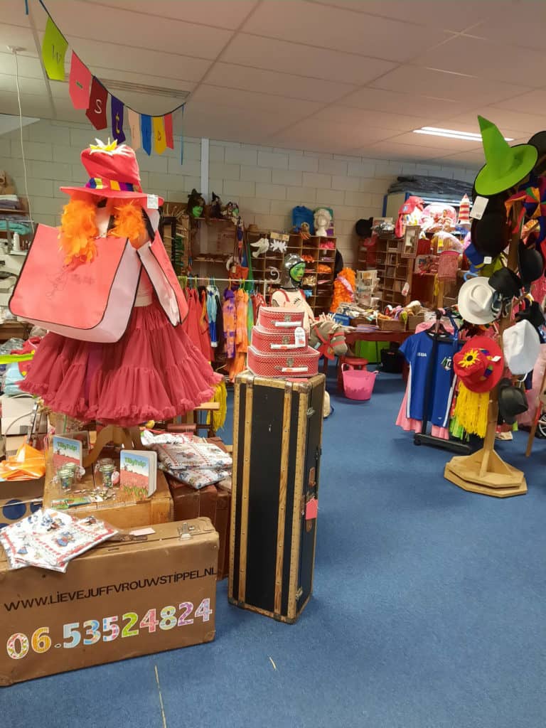 Juff Stippel Winkel #00 18