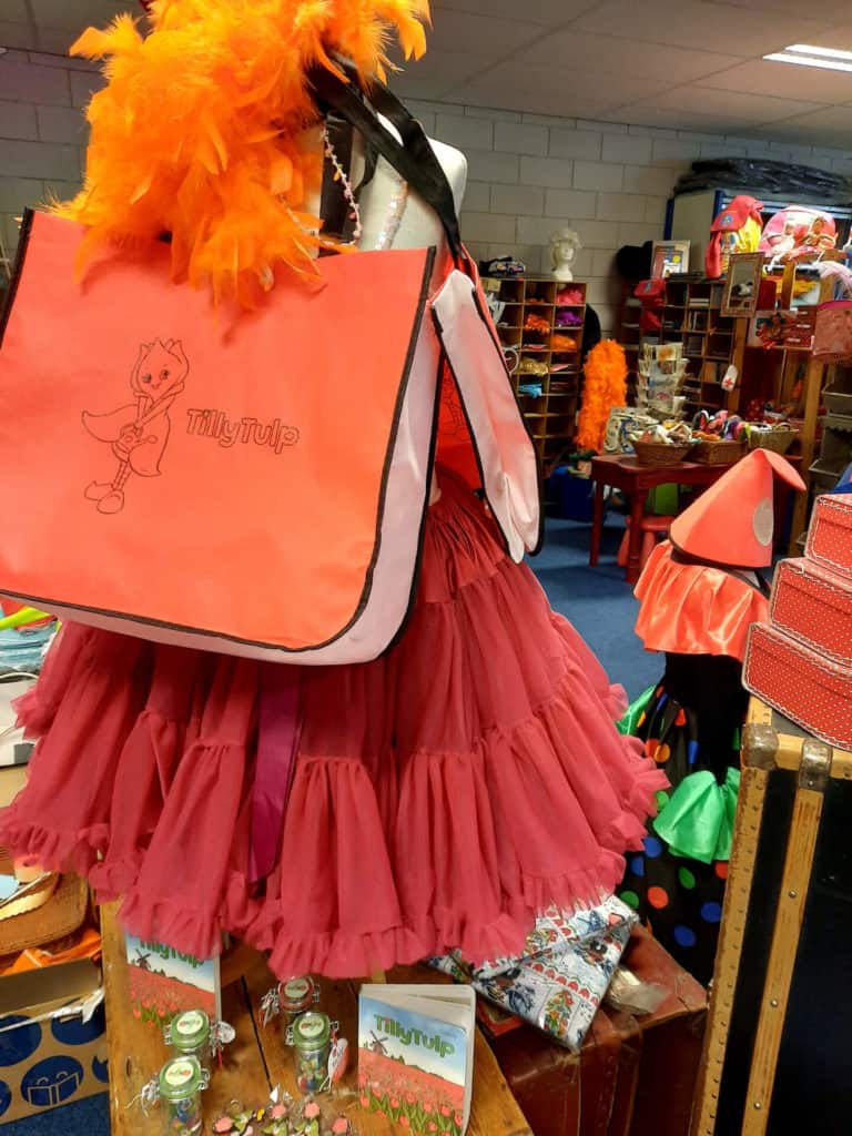 Juff Stippel Winkel #00 4